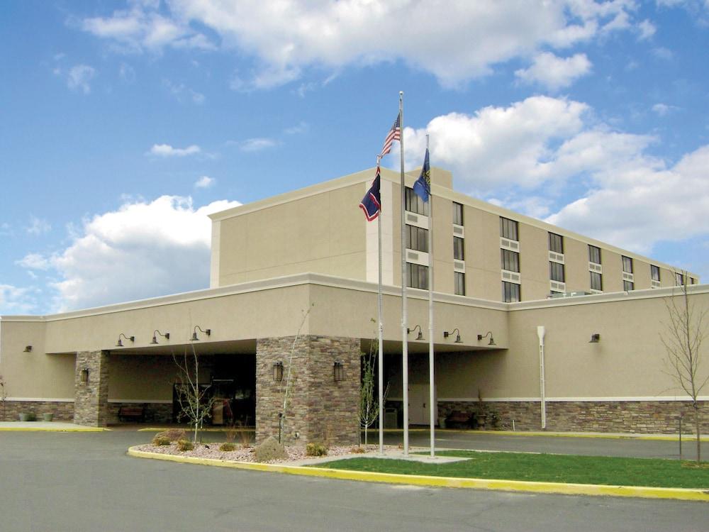 Ramkota Hotel & Conference Center photo 29
