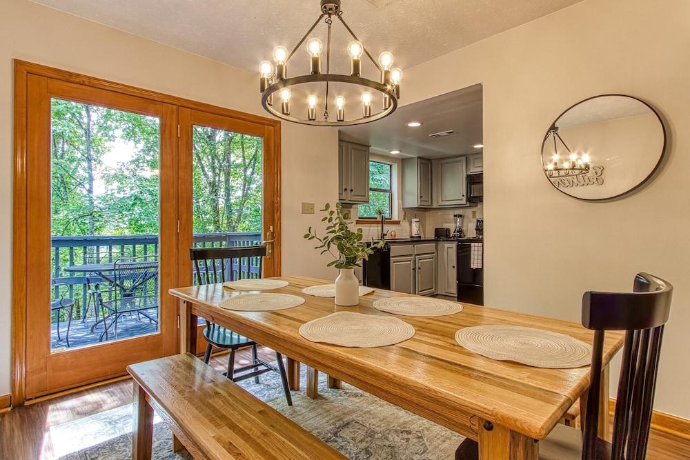 Pinecrest Townhomes-1K2Q- Renovated photo 25