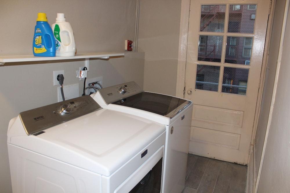 Midtown Suites photo 50
