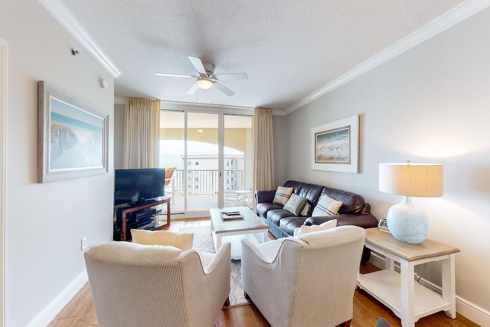Azure Condominiums photo 30