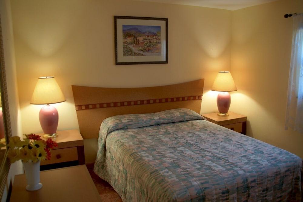 Lago Mar Motel and Apartments photo 34