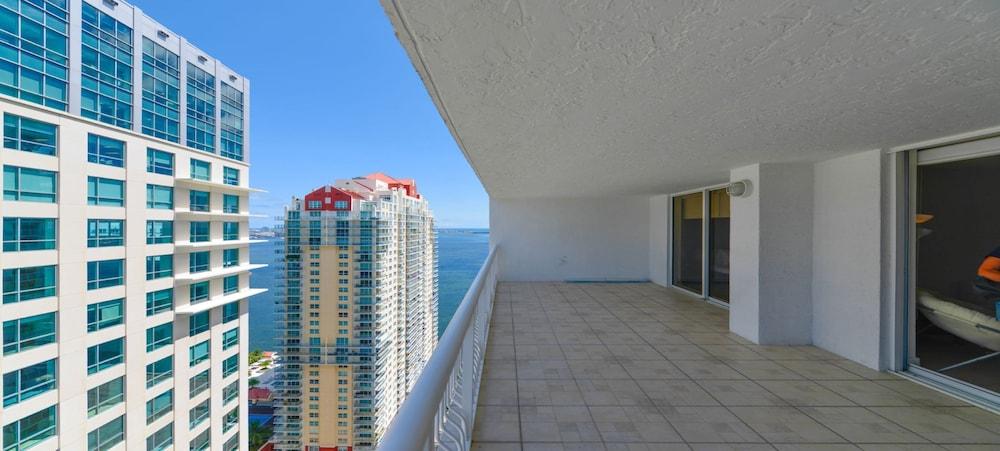 Icon Residences photo 89