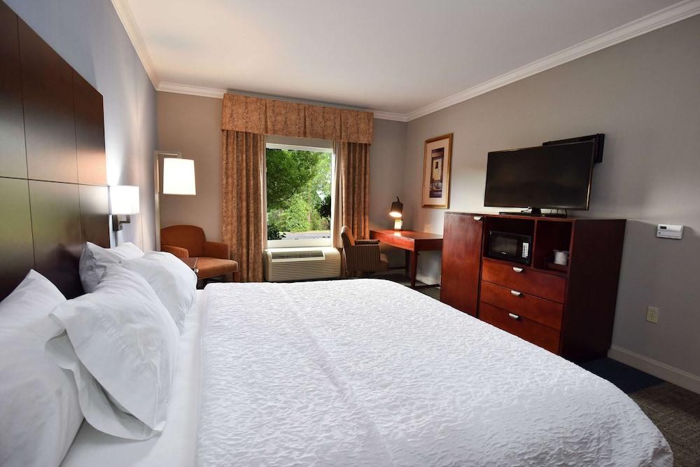 Hampton Inn Alexander City photo 19