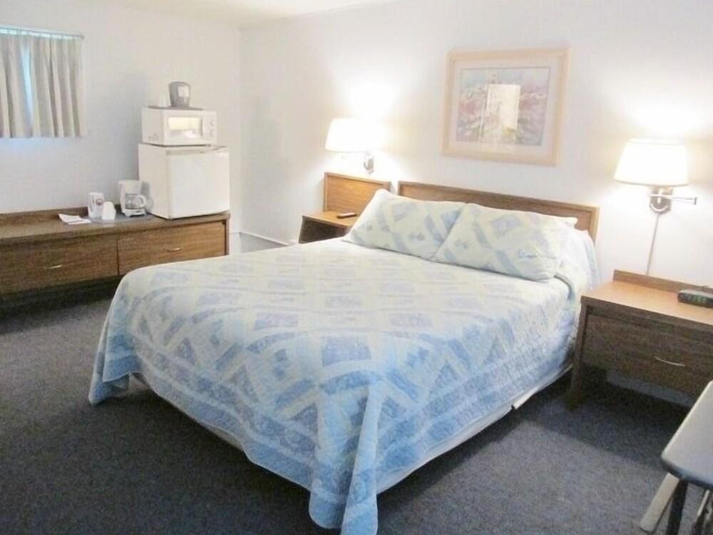 Country Squire Motel photo 5
