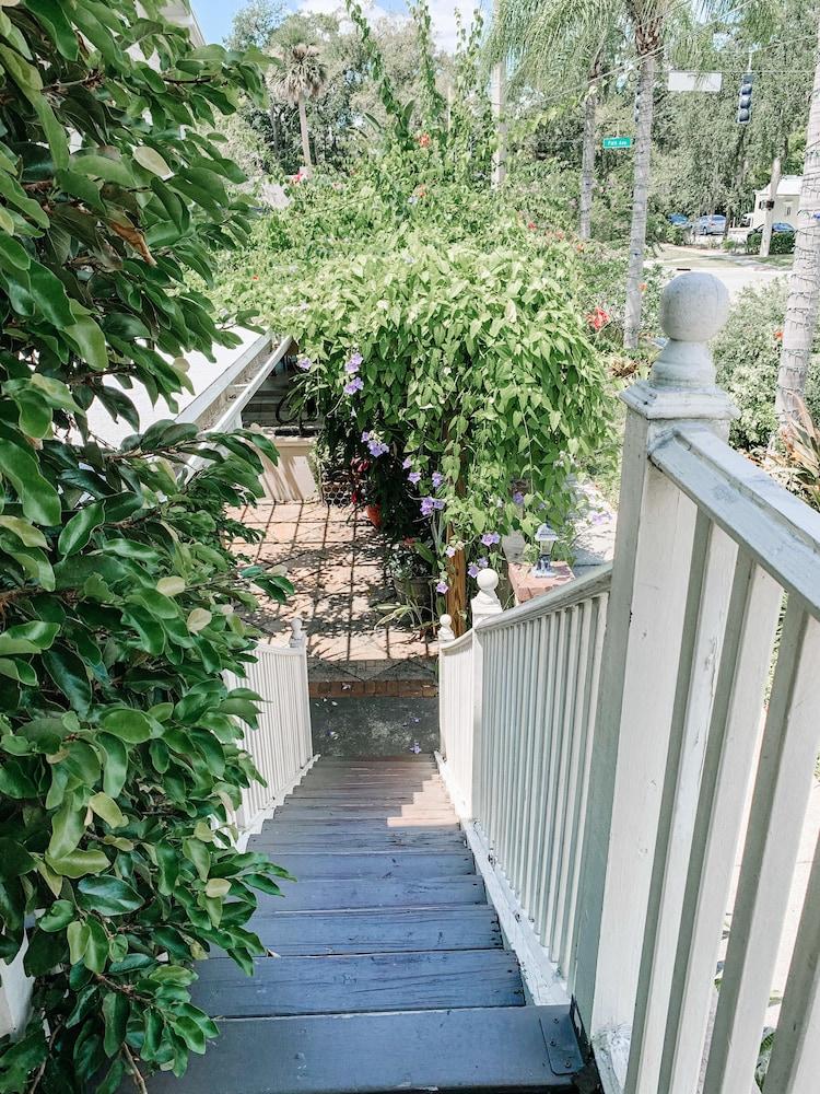 Park Place Inn and Cottages photo 5