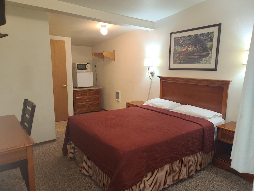 Bigfoot Motel photo 10
