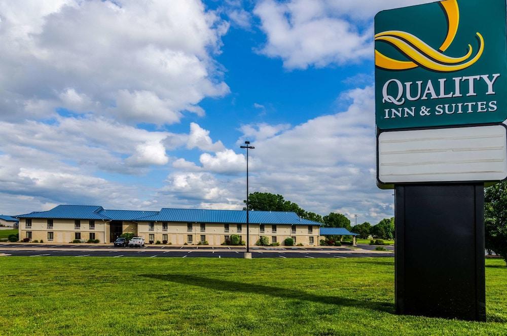 Quality Inn & Suites Winfield photo 50