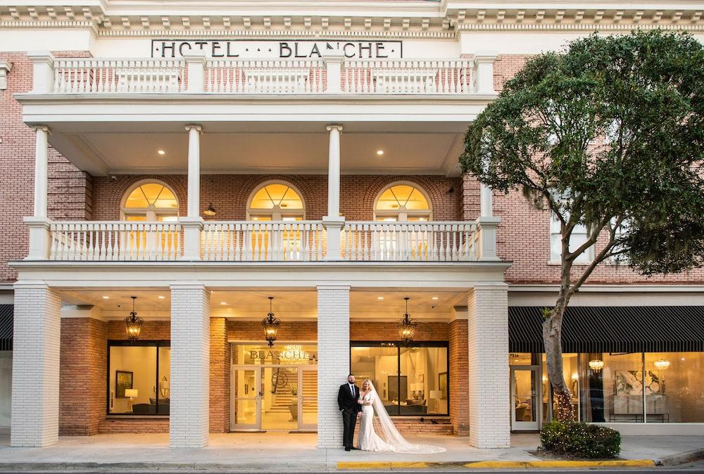 The Blanche photo 1
