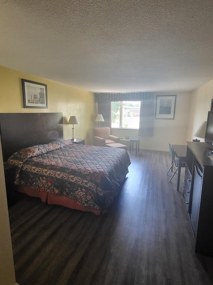 America's Inn photo 8