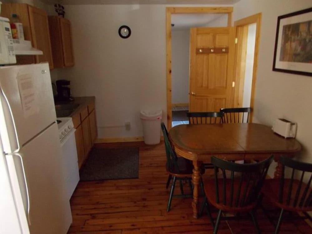 D's Base Camp photo 3