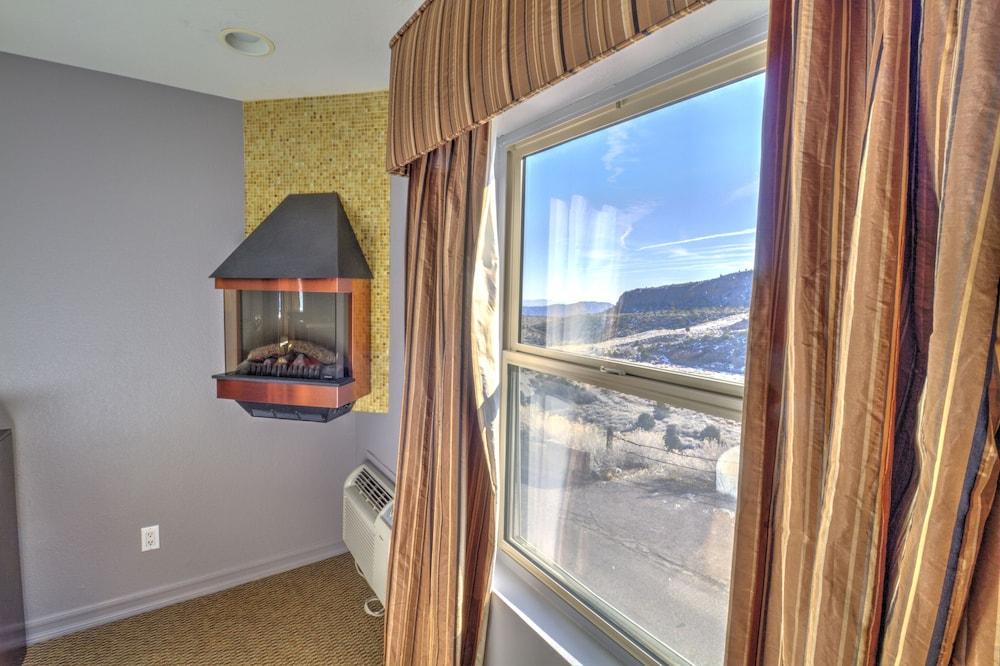 The Retreat on Charleston Peak photo 76
