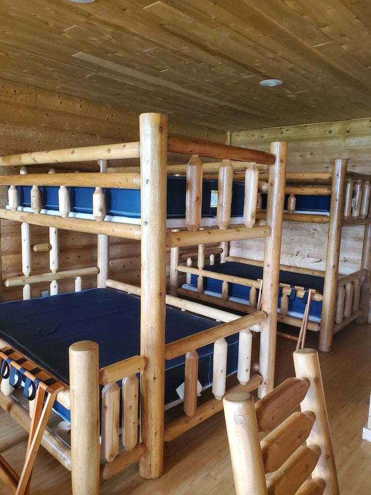Aqua Log Cabins Resort photo 6