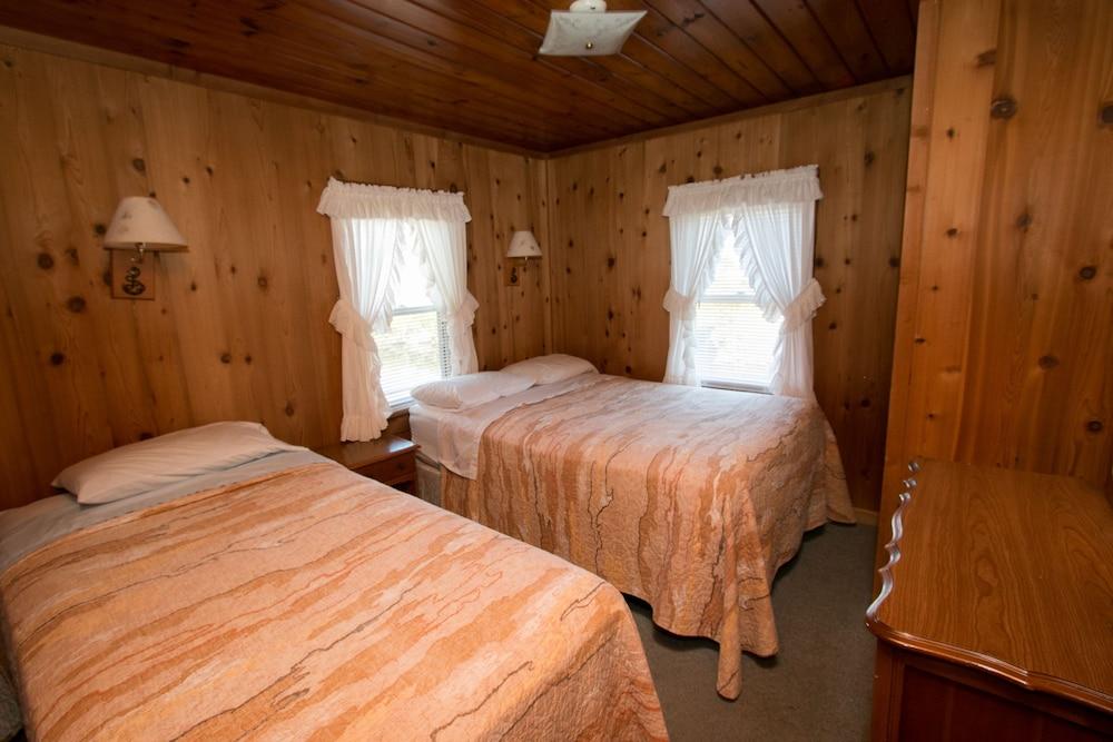 Outer Banks Motel - Village Accommodations photo 3