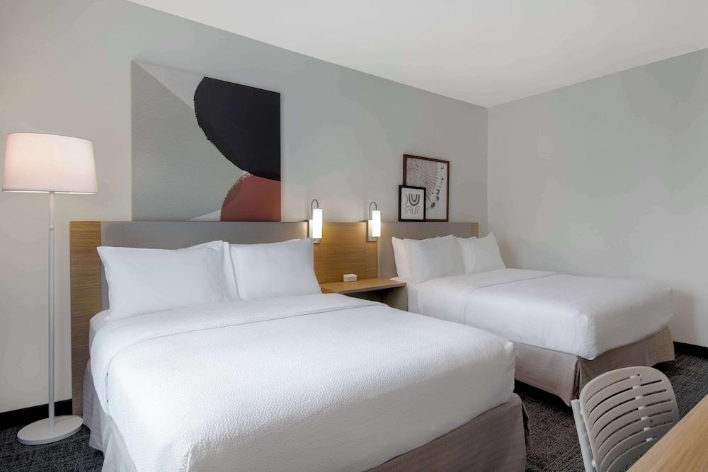 Spark by Hilton Montgomery EastChase photo 8
