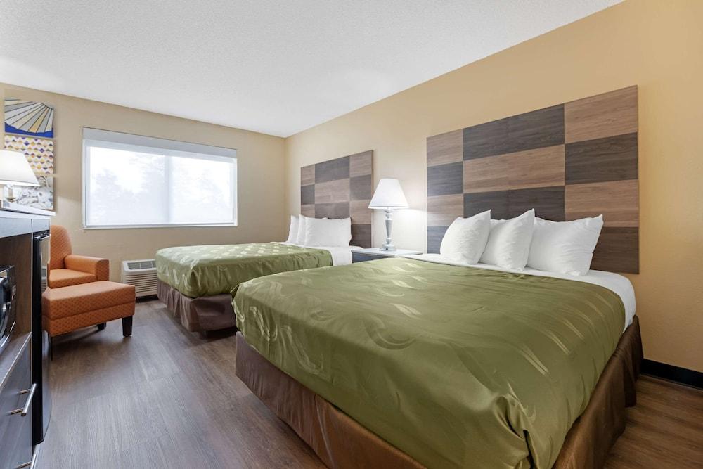 Quality Inn Bemidji photo 29