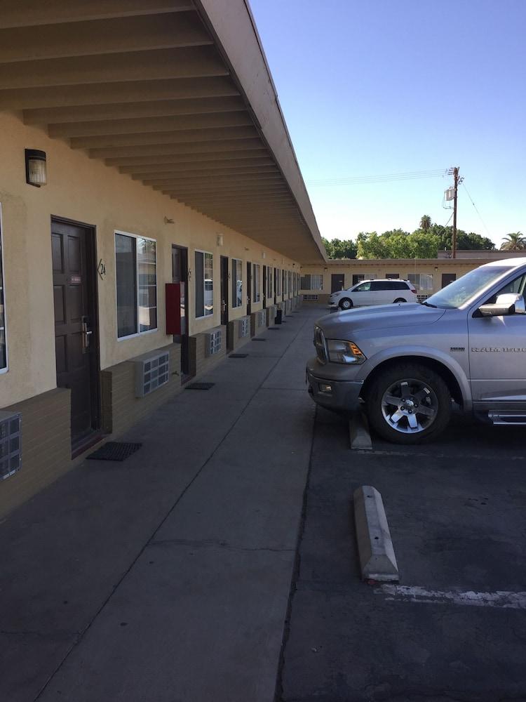 Desert Inn photo 33