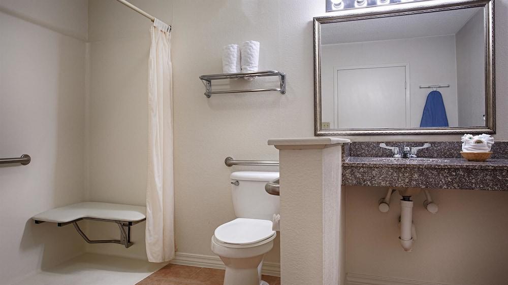 Best Western Palestine Inn photo 21