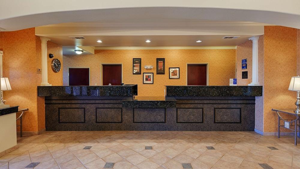 Best Western Henrietta Inn & Suites photo 5