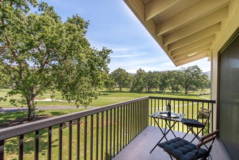 The Napa Residences photo 94