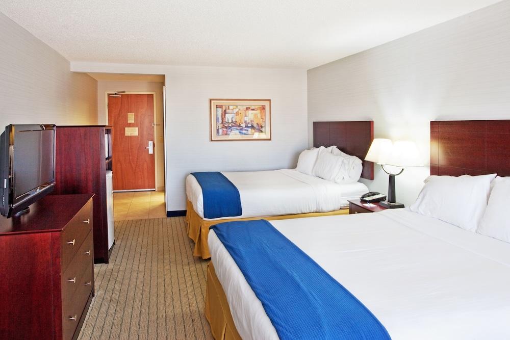 Holiday Inn Express Hotel & Suites Bremen by IHG photo 7