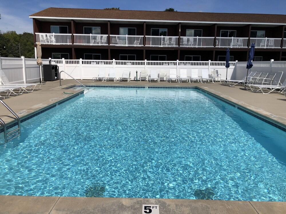 Nader's Motel & Suites photo 4