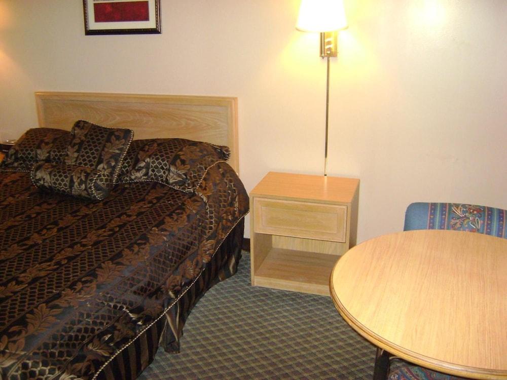 Ashland Inn photo 17