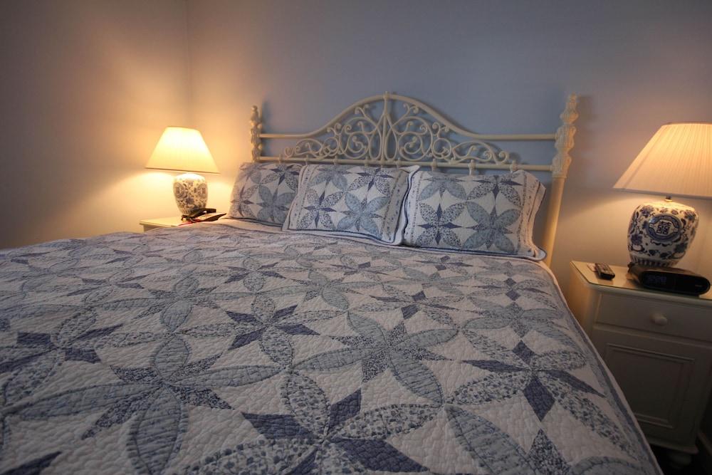 Lilac Tree Suites photo 2