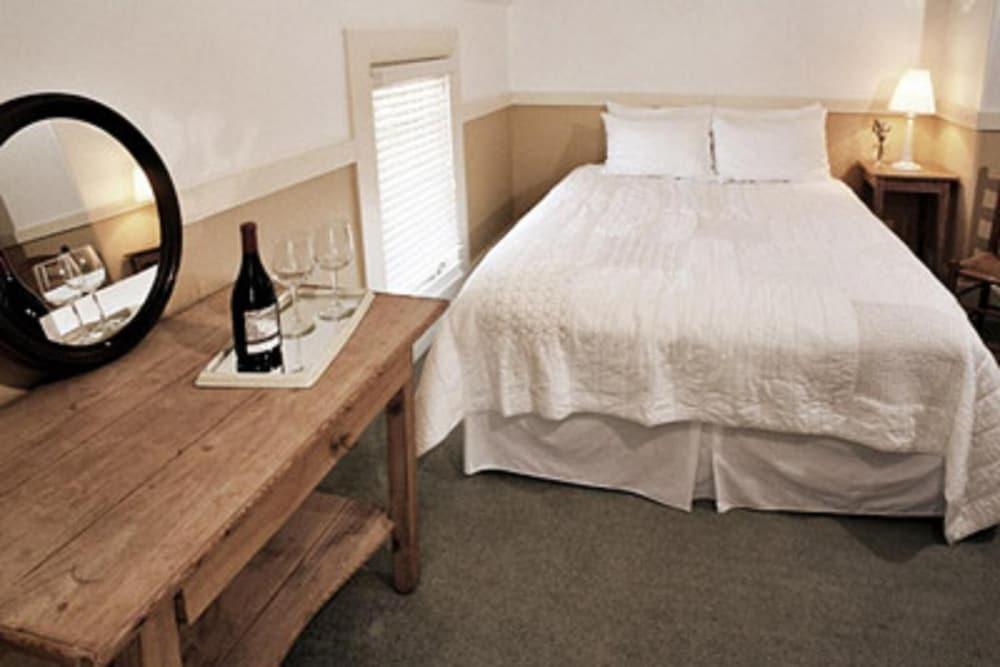 Valley Ford Hotel photo 5