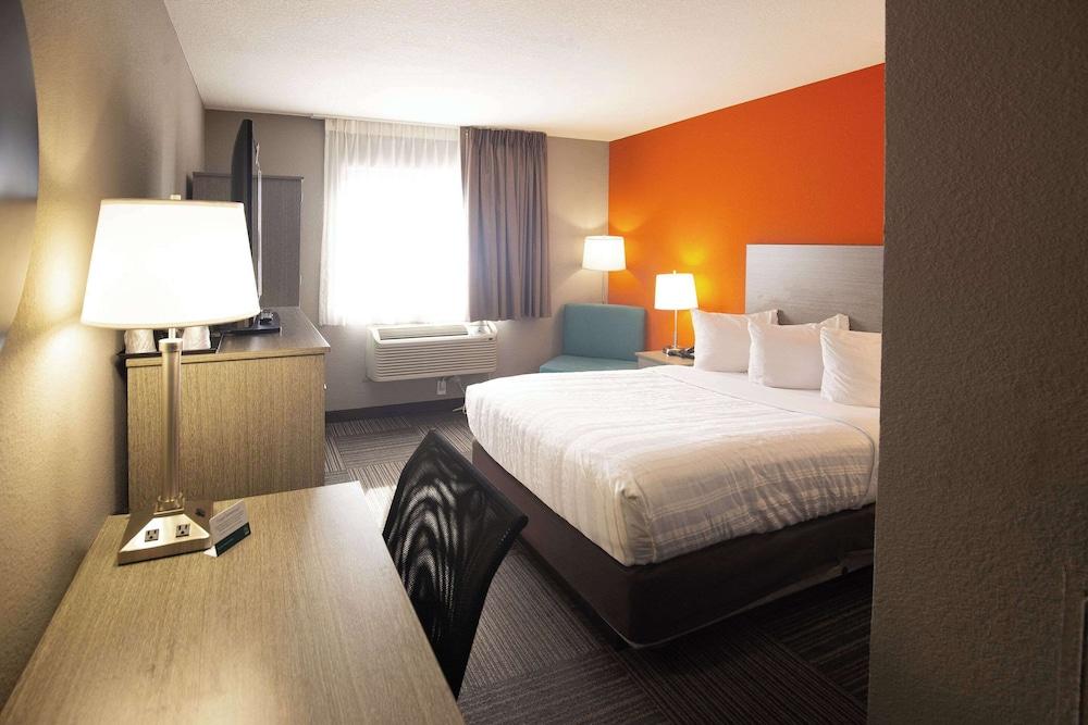Quality Inn & Suites Hammond Near I-8090 photo 25