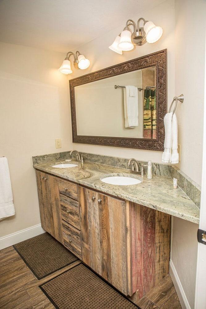 Brook Trout Inn photo 64