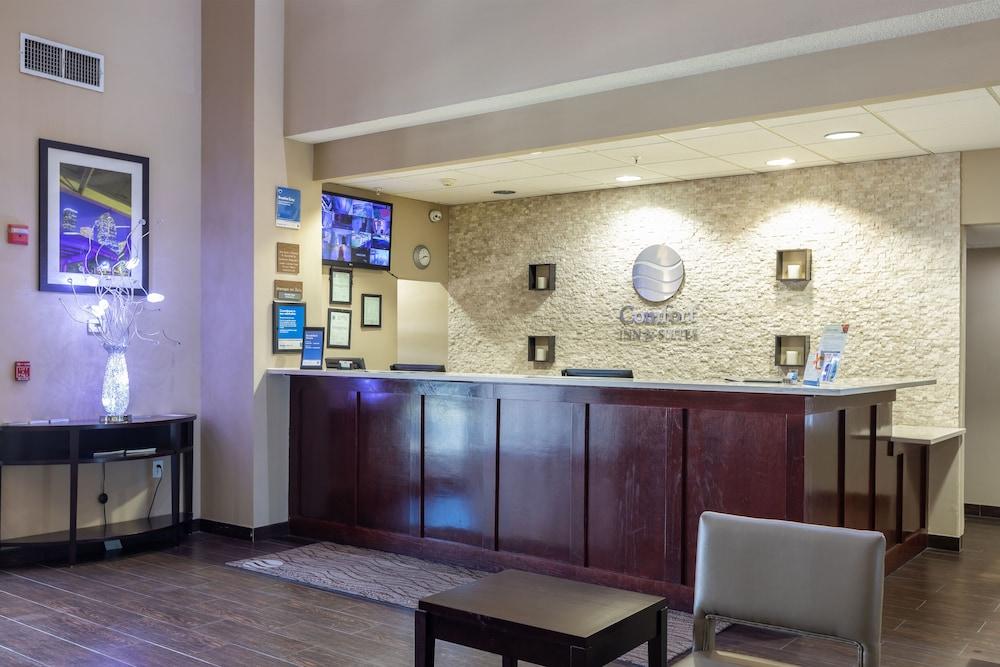 Comfort Inn & Suites SW Houston Sugarland photo 4