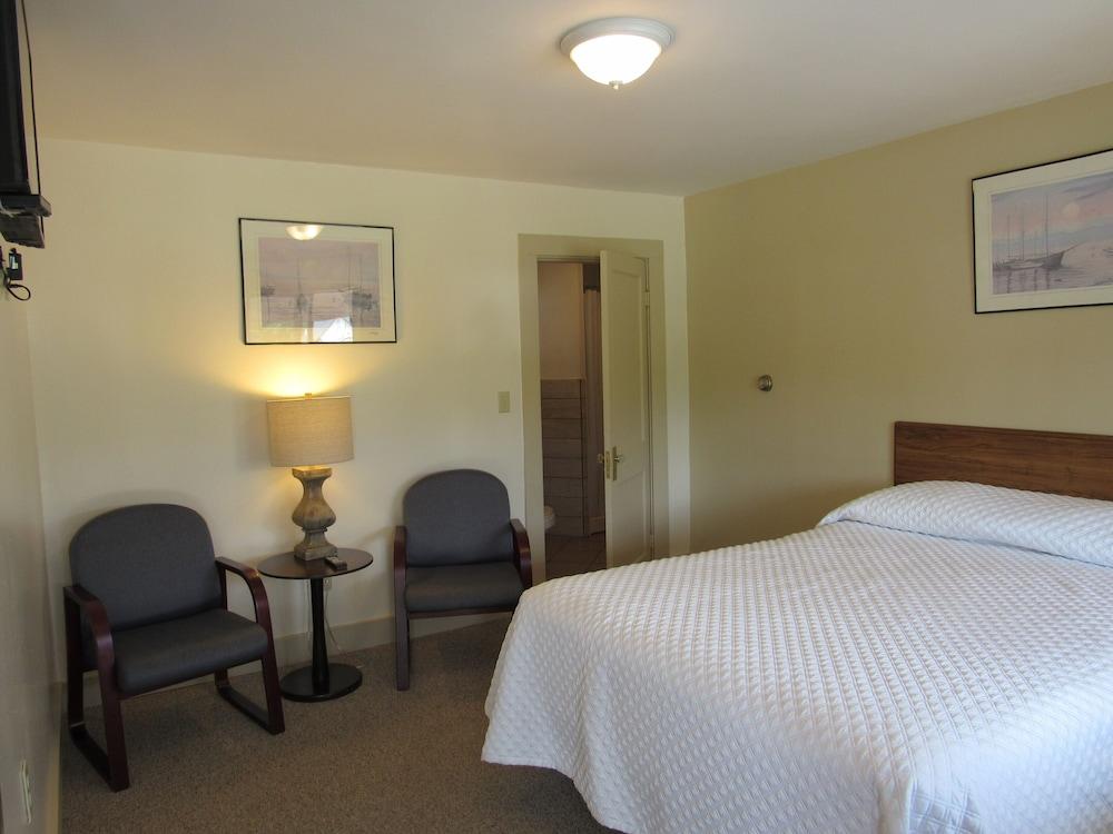 Acadia Gateway Motel photo 52