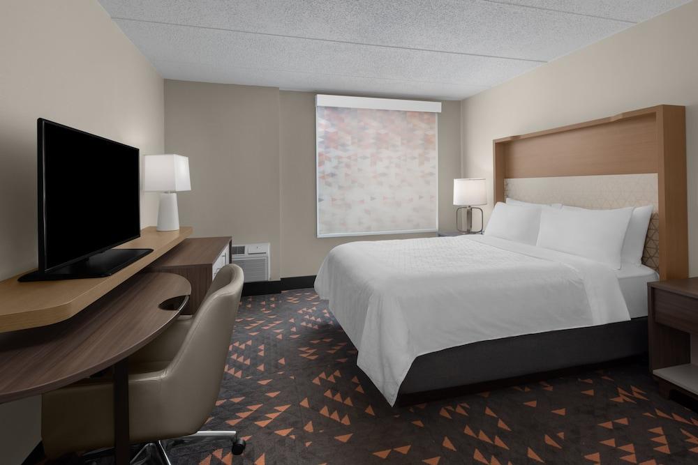 Holiday Inn Hasbrouck Heights-Meadowlands by IHG photo 26
