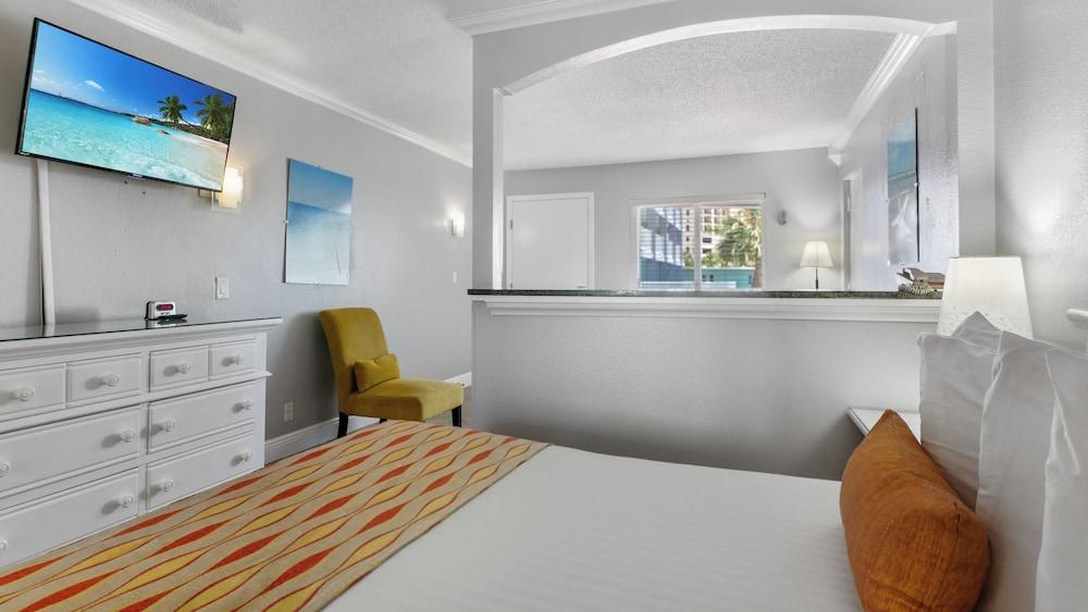 Pelican Pointe Clearwater Beach Hotel photo 22