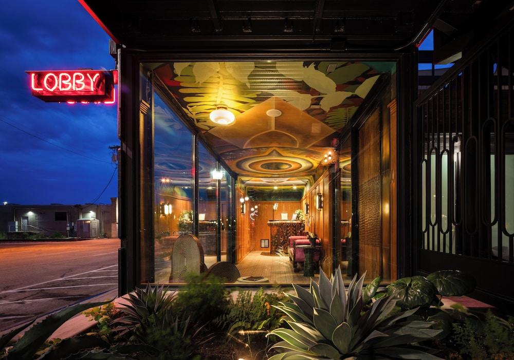 Hotel Herringbone photo 5