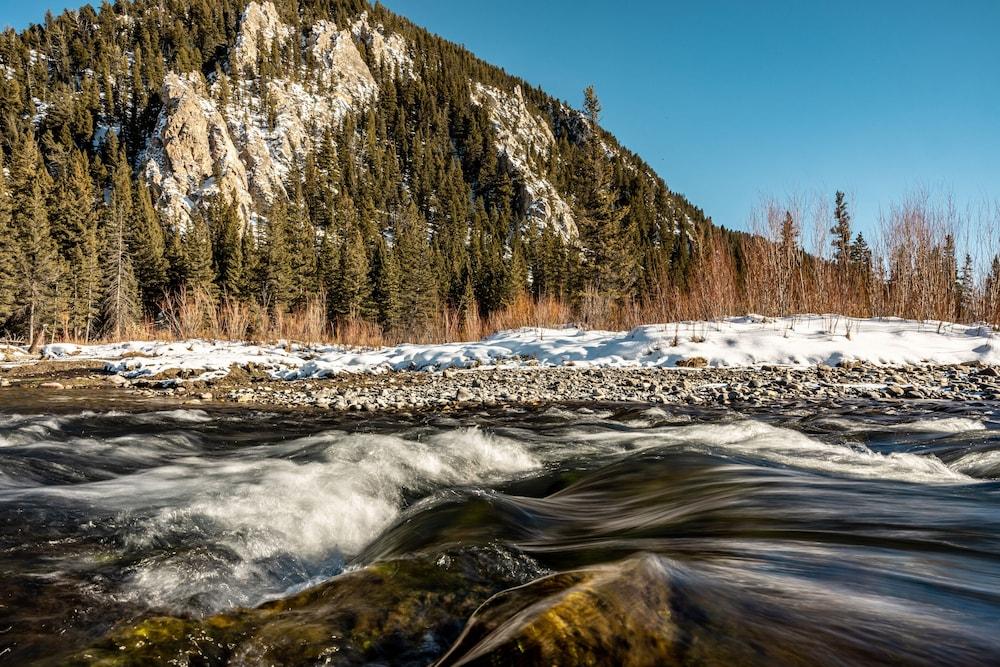 Gallatin River Lodge photo 29