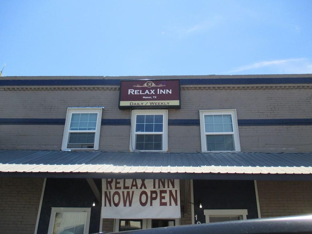 Relax Inn photo 1