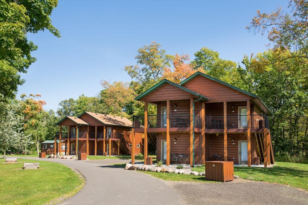 Appeldoorn's Sunset Bay Resort photo 1