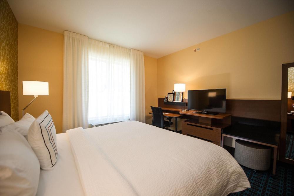 Fairfield Inn & Suites Cambridge photo 3