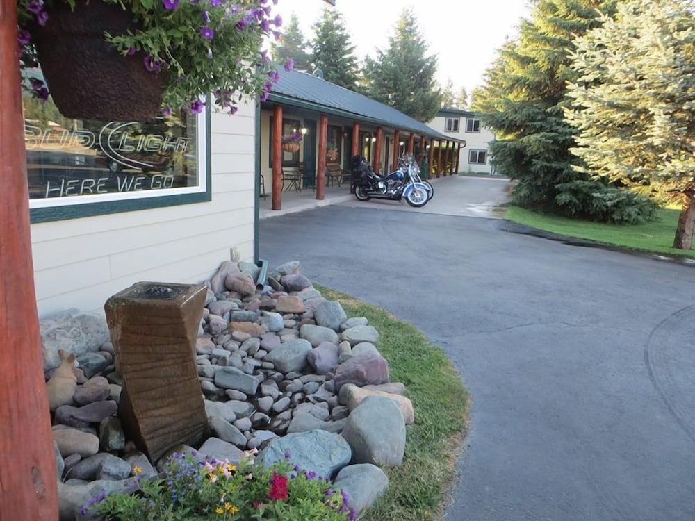 Lakeside Resort and Motel photo 56