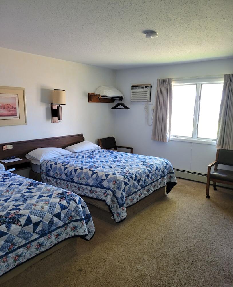 Hotel O The Kings Inn Culberston MT HWY 2 photo 13