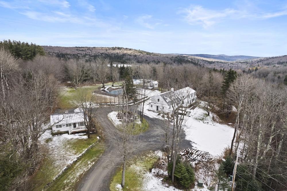 Brook Bound Inn photo 69