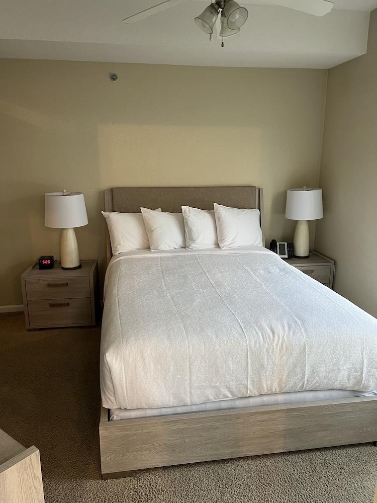 Washburn Hotel Suites photo 5