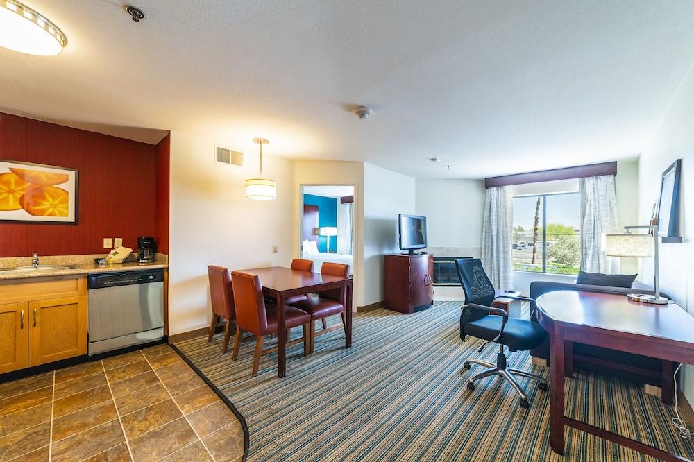 Metro Phoenix Extended Stay photo 33