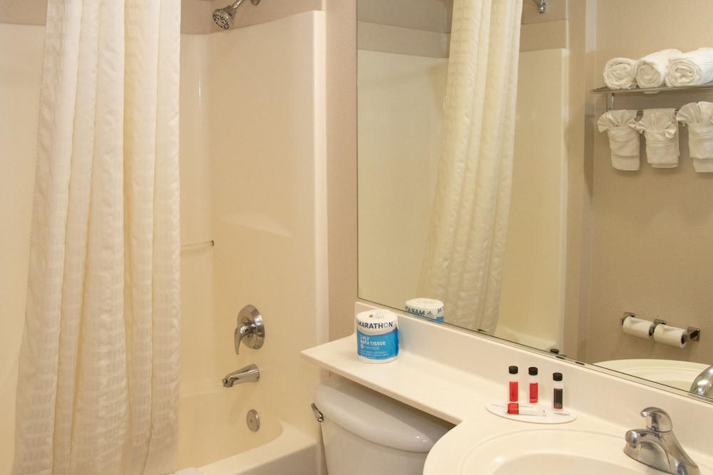 Microtel Inn & Suites by Wyndham Lodi/North Stockton photo 29