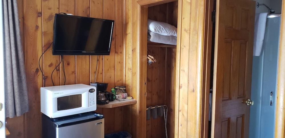 Canyon Motel photo 29