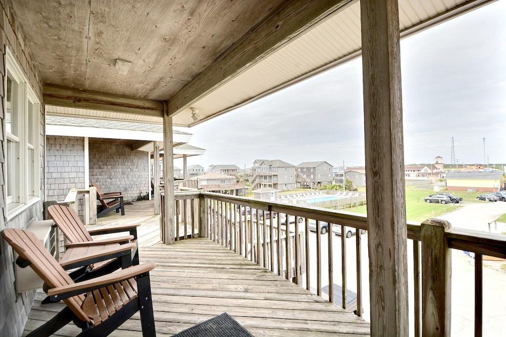 Lighthouse View Oceanfront Lodging photo 37