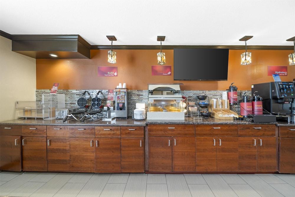 Best Western Plus Twin View Inn & Suites photo 46