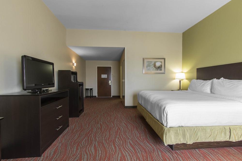 Holiday Inn Express Hotel & Suites Cullman by IHG photo 4