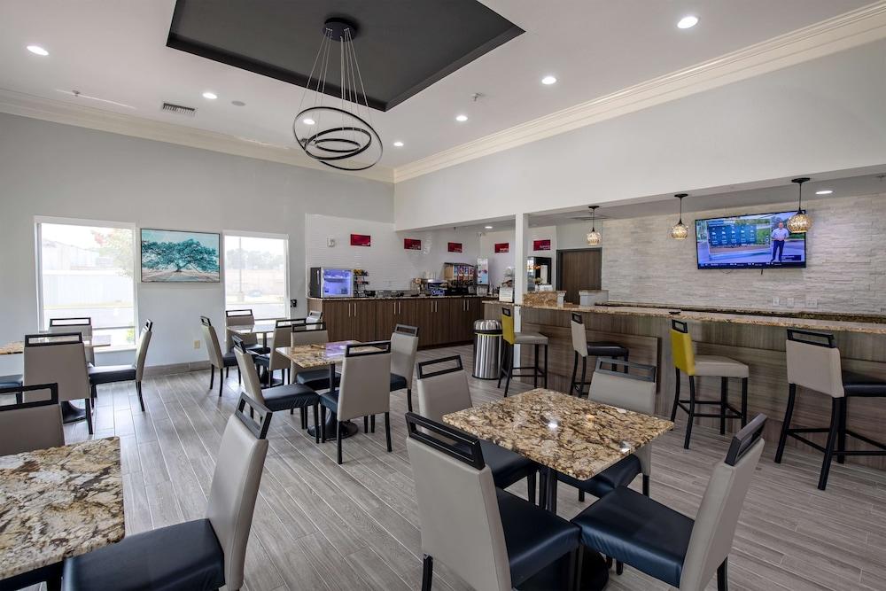 Best Western Plus Vermilion River Inn & Suites photo 36